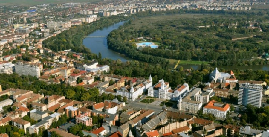 Aradul intră de astăzi în scenariul roșu. Restaurantele, hotelurile, cafenelele, sălile de spectacole, din nou închise