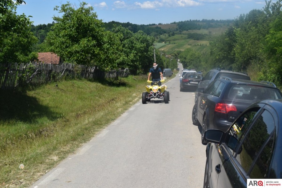 Nori de praf și motoare ambalate la maxim - Enduro Cross la Secaș (FOTO şi VIDEO)