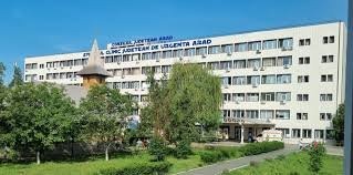 În cadrul Compartimentului Chirurgie Plastică și Microchirurgie Reconstructivă se efectuează operații de canal carpian și prin tehnica endoscopică