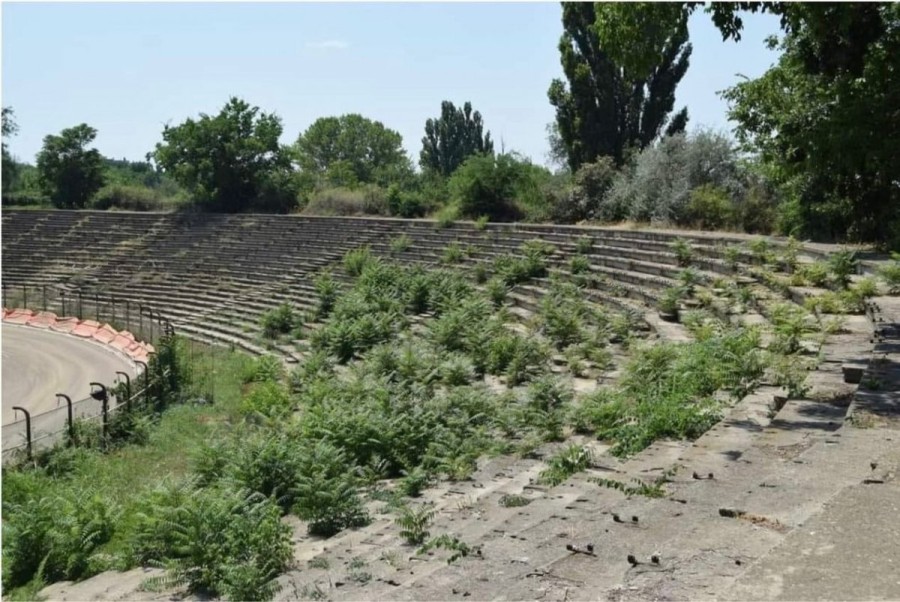 Stadion de „șapte stele” la Brăila