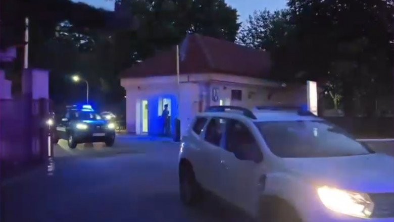 Descinderi în Timiș și Arad la traficanți de migranți. 30 de persoane, inclusiv copii, au fost ridicate