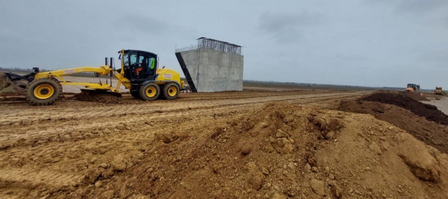 Care este stadiul lucrărilor la drumul de legătură dintre DN 69 și Autostrada A1 (FOTO)