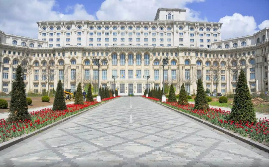 Persoane interzise în Parlamentul României