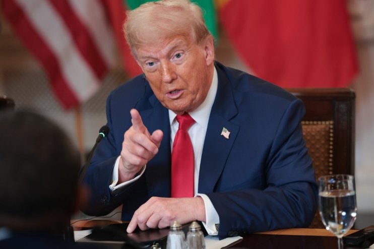 Război Orientul Mijlociu. Trump amenință cu distrugerea cel mai mare zăcământul iranian dacă Iranul mai atacă instalațiile de gaz din Qatar
