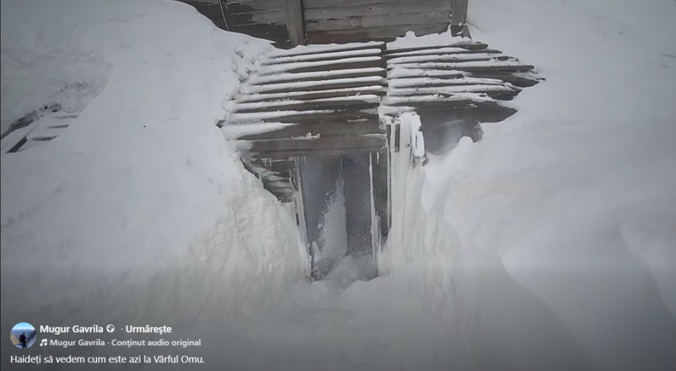 Sfârșit de primăvară cu zăpadă, viscol și -3,7°C pe Vârful Omu (VIDEO)