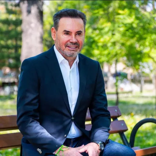 Gheorghe Falcă: cinci milioane de români muncesc în Europa și trebuie apărați