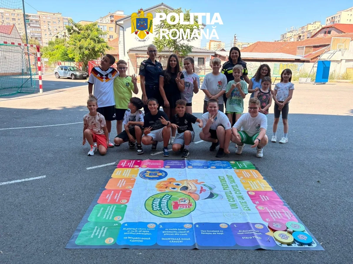 Poliția Arad continuă campania anti-bullying în vacanță