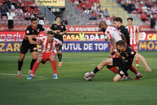 UTA Arad – FK Csikszereda 5-1, meci spectaculos în care arădenii au mai avut două goluri anulate și o bară