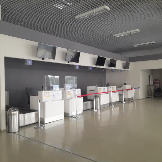 De la o cursă pe săptămână,chiar și  la 12 pe zi! Aeroportul Arad se pregătește pentru un test de foc