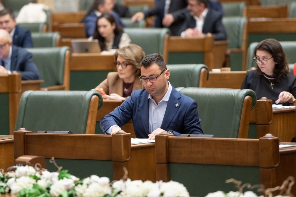SGR funcționează, reciclarea nu: Glad Varga cere colectare separată și tarife corecte pentru cetățeni